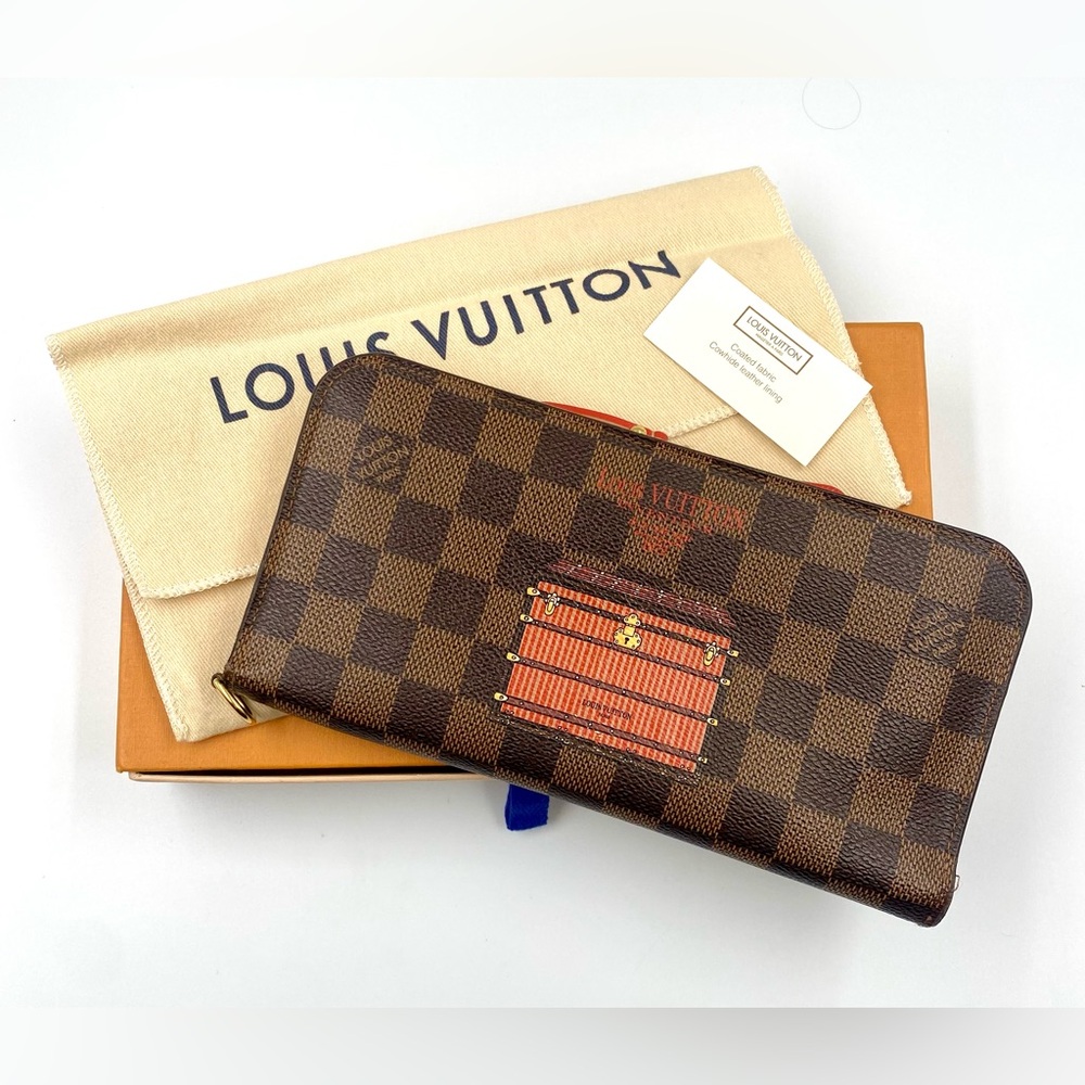 ⭐️LTD⭐️ LOUIS VUITTON Damier Ebene Trunks and Locks Insolite Wallet